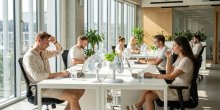 Sommerhitze im Büro: Wie Klimatisierung die Produktivität sichert